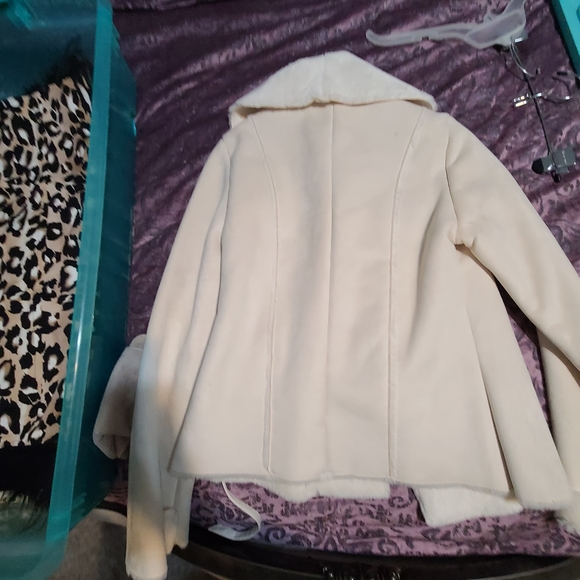 White House Black Market Light Cream Coat - Picture 5 of 5